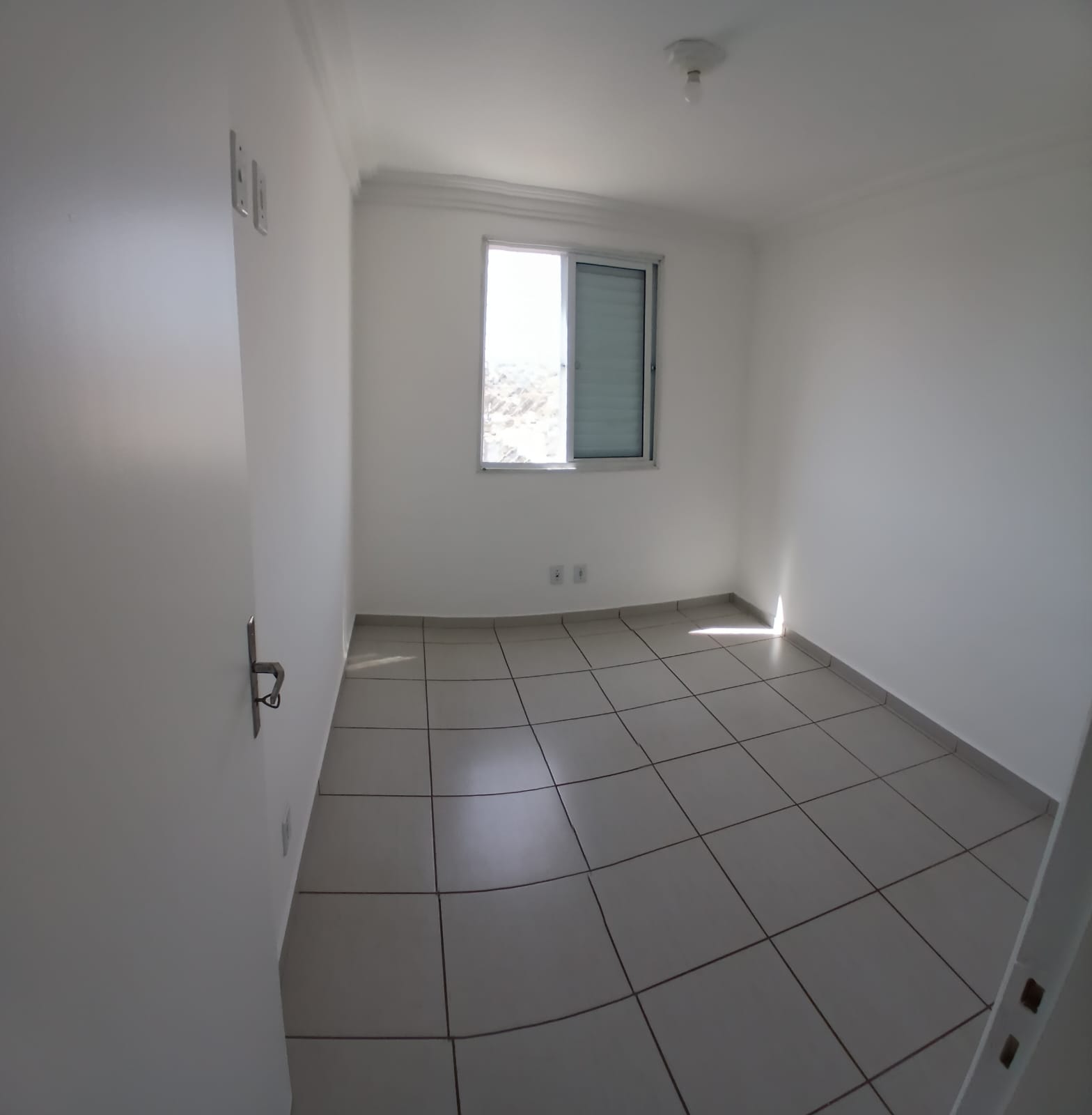 Oportunidade Única! 2 Dormitórios e Vista Livre – Só R$ 285 Mil