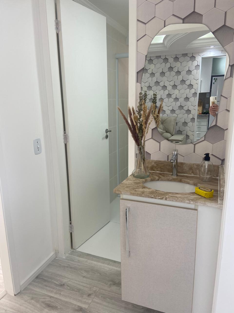 Apartamento Completo, Mobiliado e com Lazer Total no Coração da Cidade