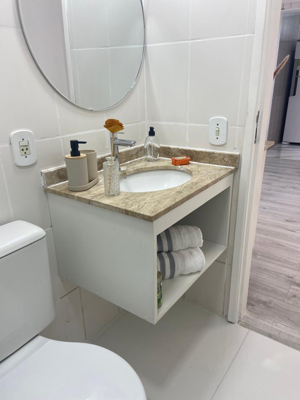 Apartamento Completo, Mobiliado e com Lazer Total no Coração da Cidade