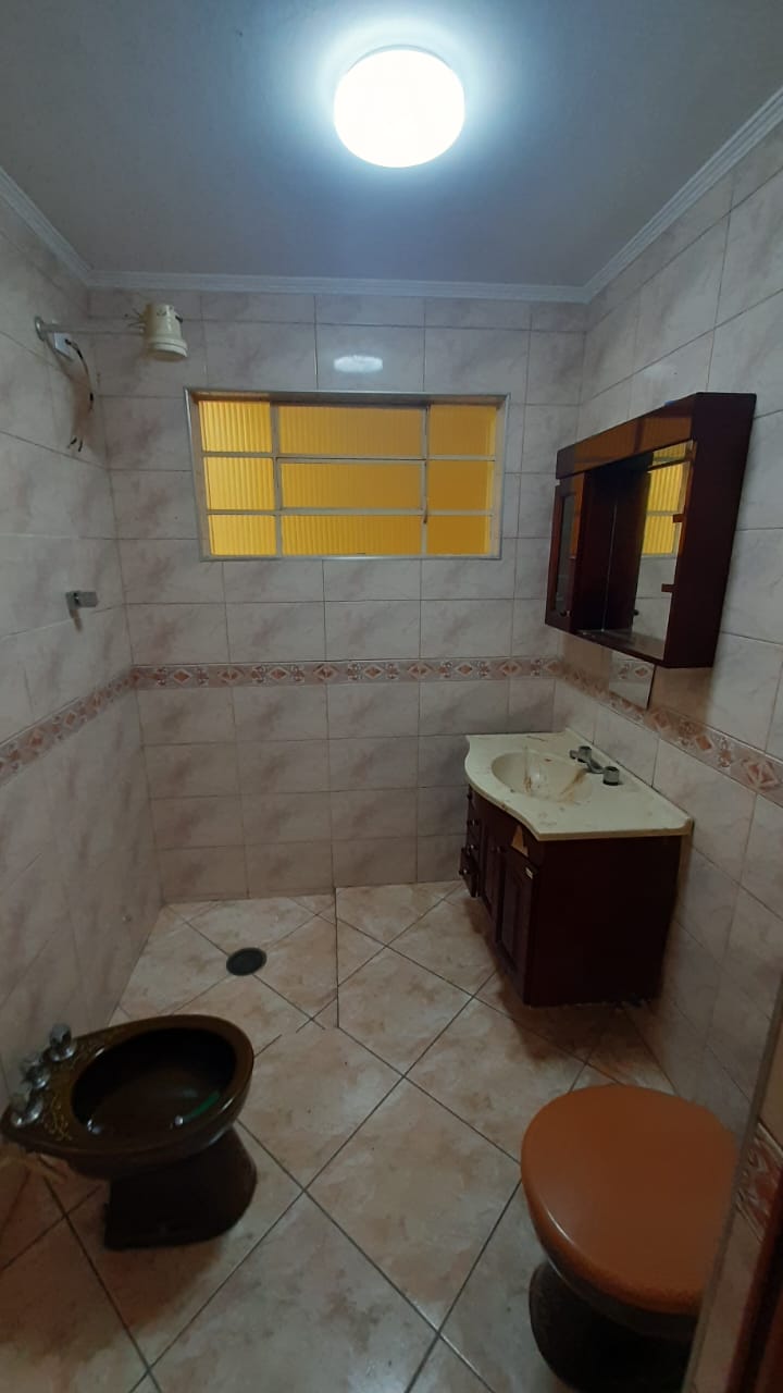 Oportunidade Única no Camilópolis – Sobrado Amplo com Espaço Gourmet