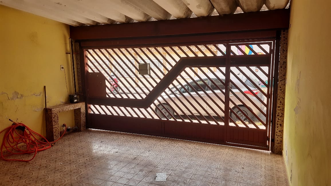 Oportunidade Única no Camilópolis – Sobrado Amplo com Espaço Gourmet