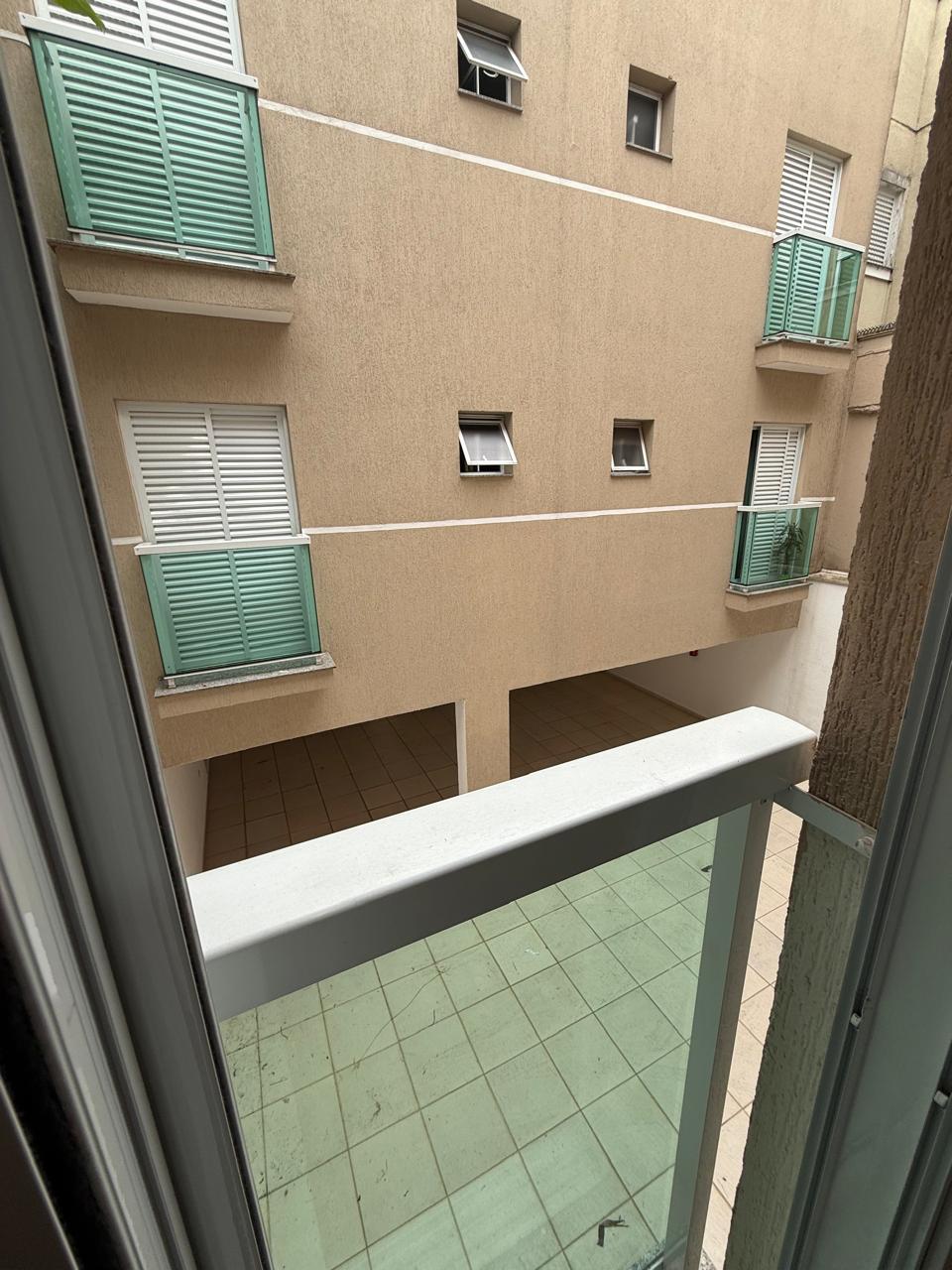 Apartamento Sem Condomínio na Vila Guiomar – Conforto e Localização Privilegiada