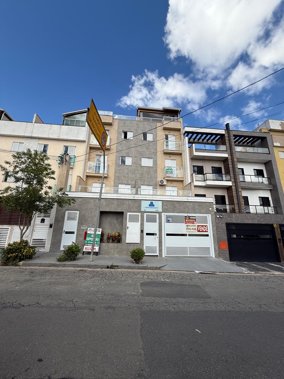 Apartamento Novo com Elevador e Espaço Gourmet – Santa Maria / Santo André