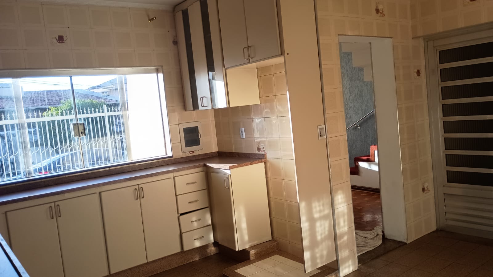 Esse Sobrado Vai Fazer Você Mudar de Padrão - Parque Novo Oratório / Santo André