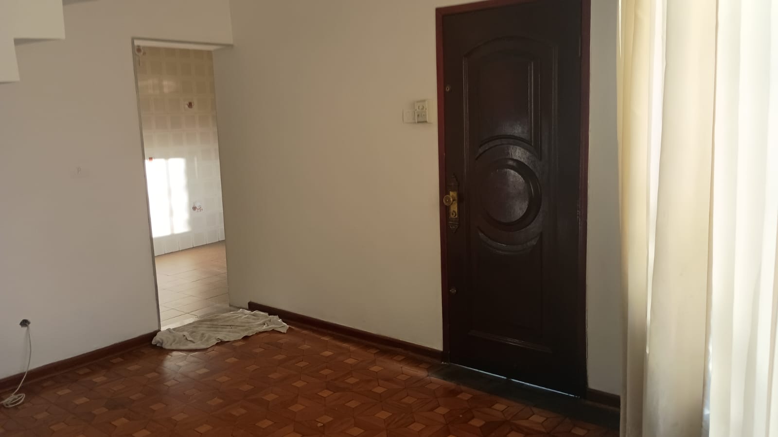 Esse Sobrado Vai Fazer Você Mudar de Padrão - Parque Novo Oratório / Santo André