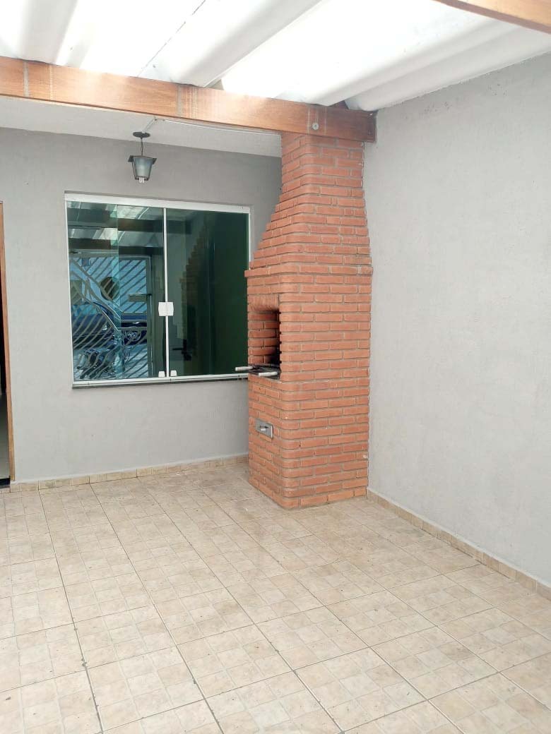 O Sobrado Perfeito Esperando Por Você – A 1Km do Metrô São Lucas