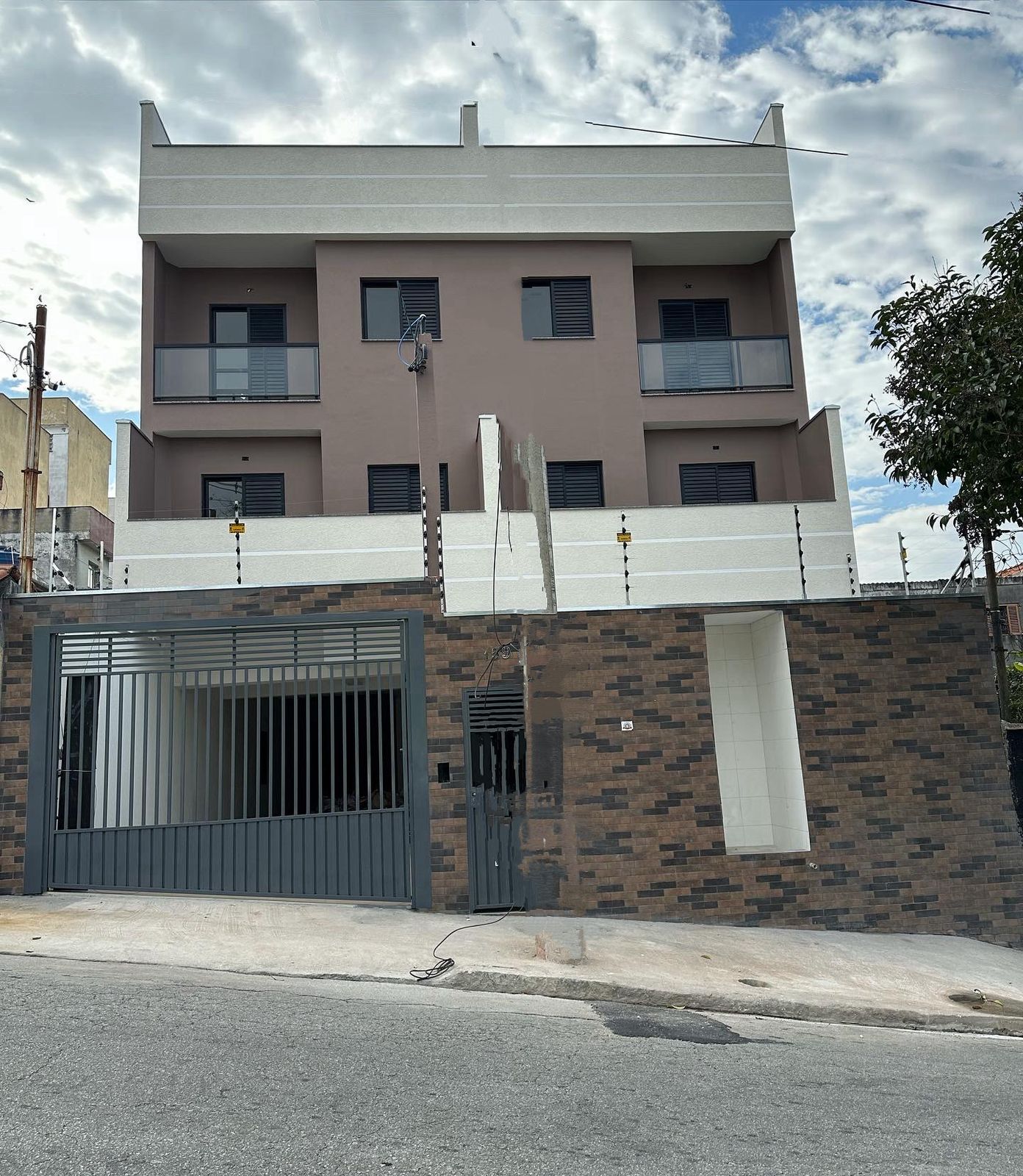 Apartamento Sem Condomínio - Venda