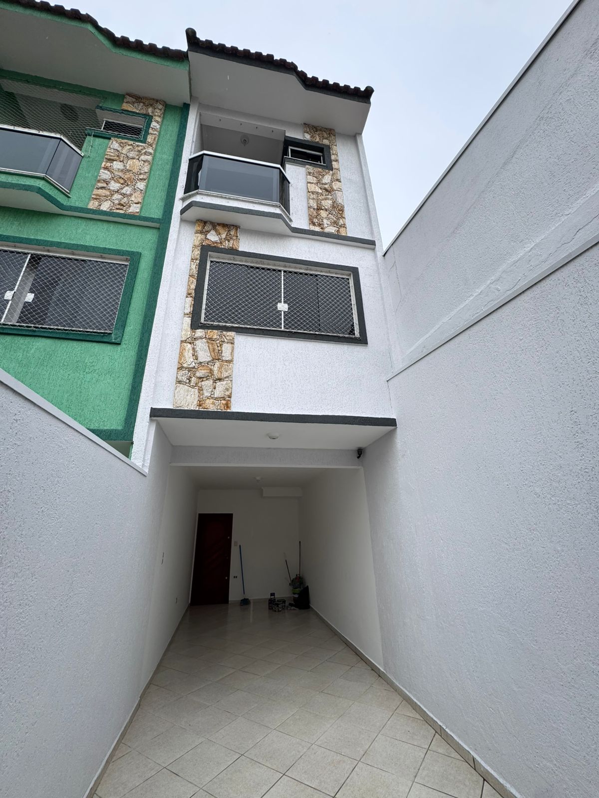 Excelente Sobrado no Jardim Santo Antônio em Santo André 