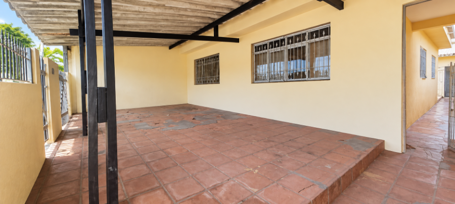 CASA TÉRREA EM LOTE INTEIRO A 750M DO TERMINAL SÃO MATEUS