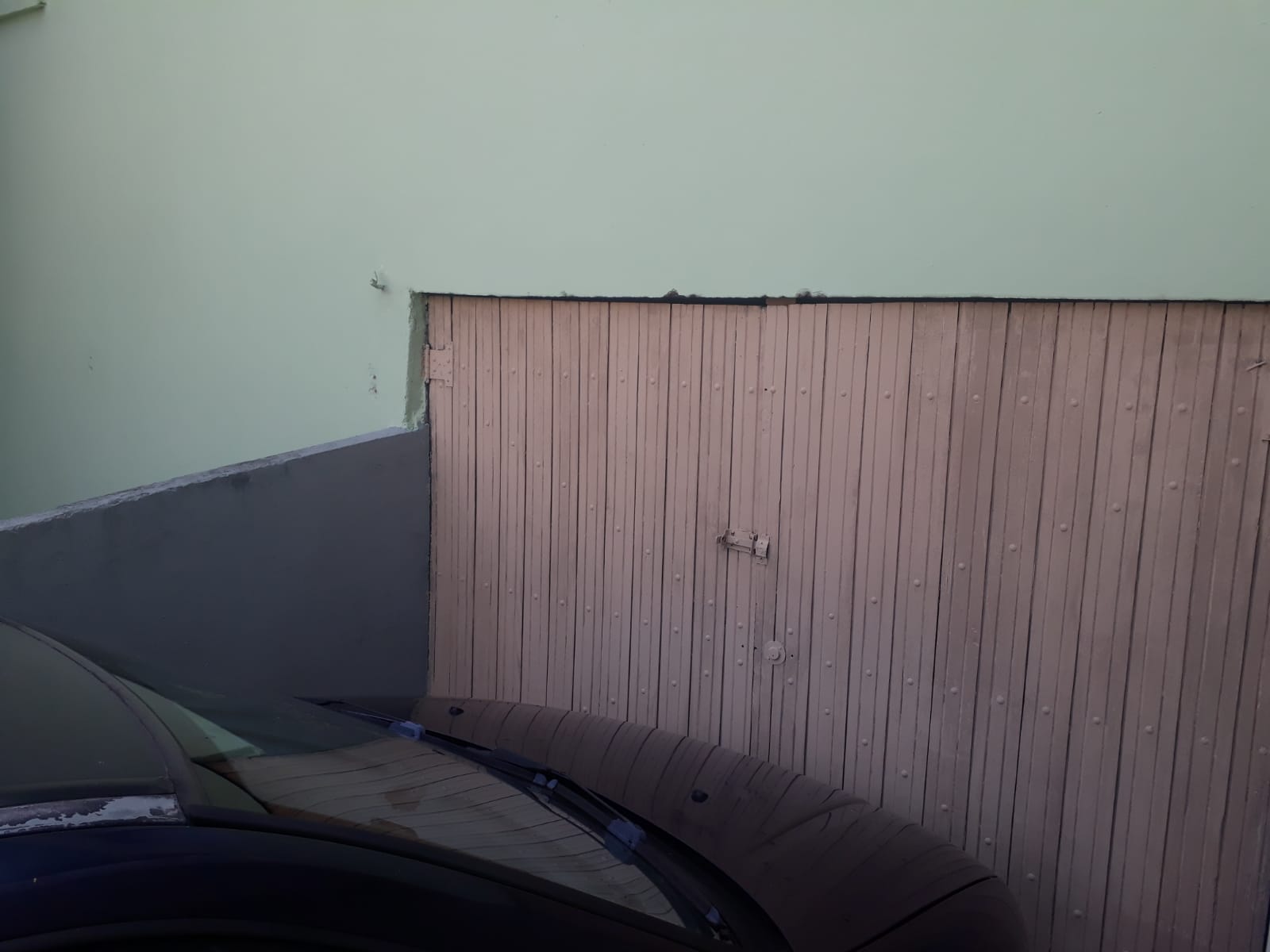 Casa Térrea em Lote Inteiro - Jardim Elba