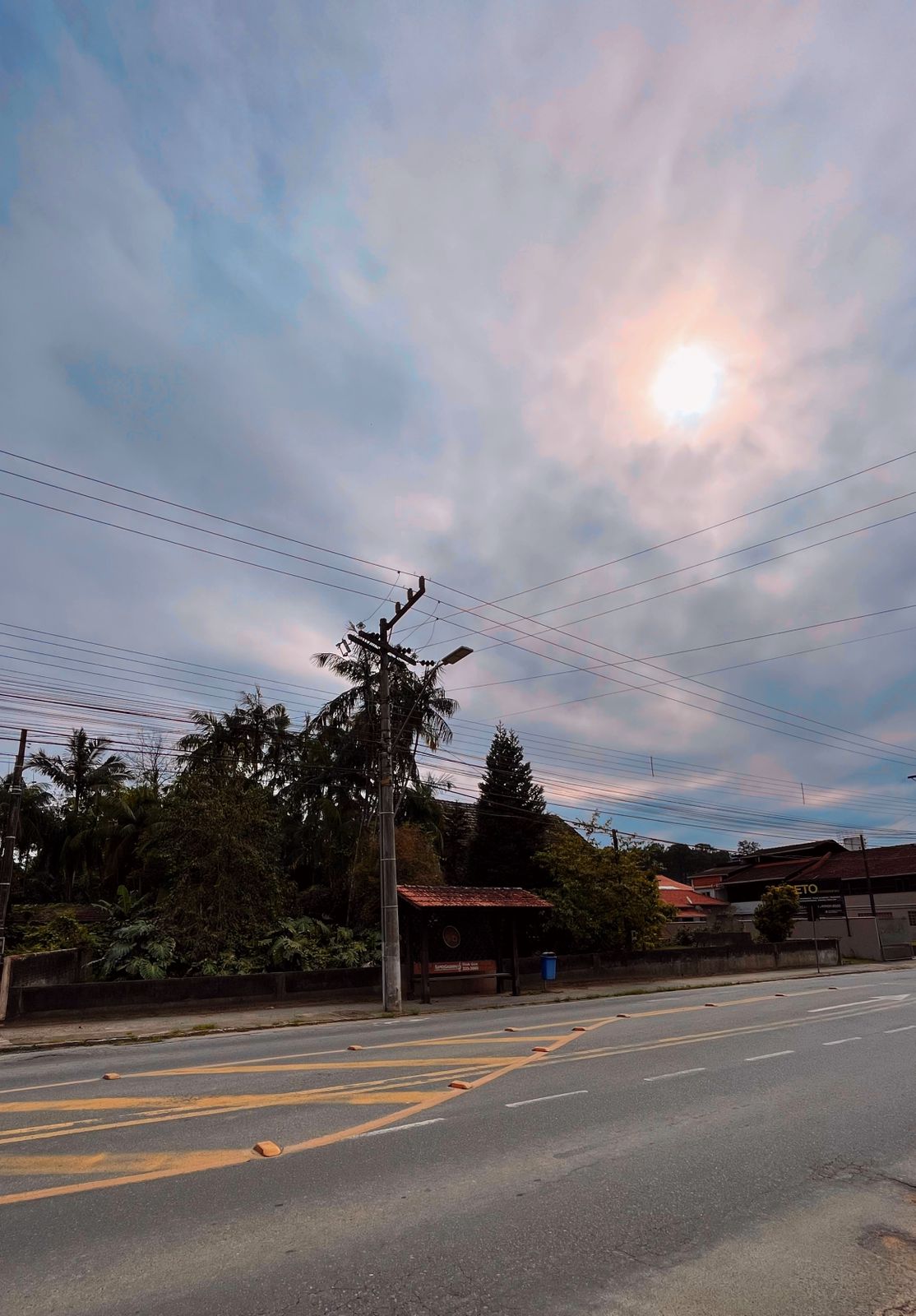 Terreno em área comercial e residencial