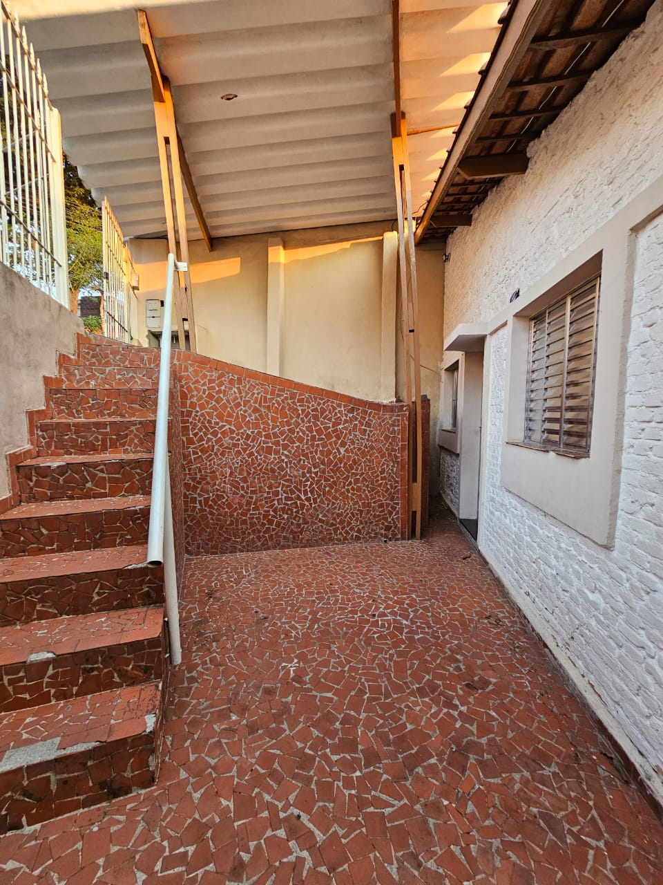 CASA INDEPENDENTE PARA LOCAÇÃO VILA MORAES