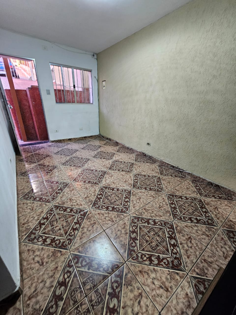 CASA INDEPENDENTE PARA LOCAÇÃO VILA MORAES