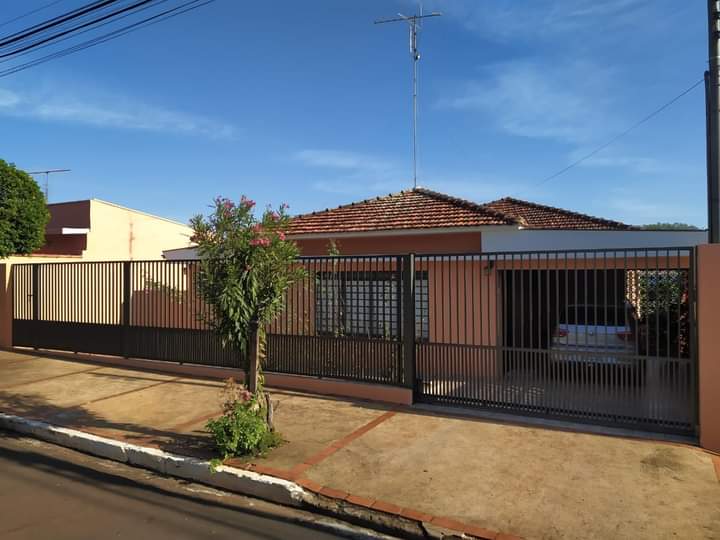 Casa - Venda, Centro, Santa Cruz do Rio Pardo, SP