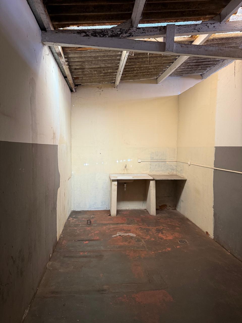 Excelente Barracão Comercial no Coração da Cidade!