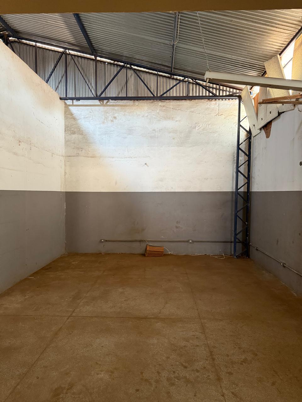 Excelente Barracão Comercial no Coração da Cidade!