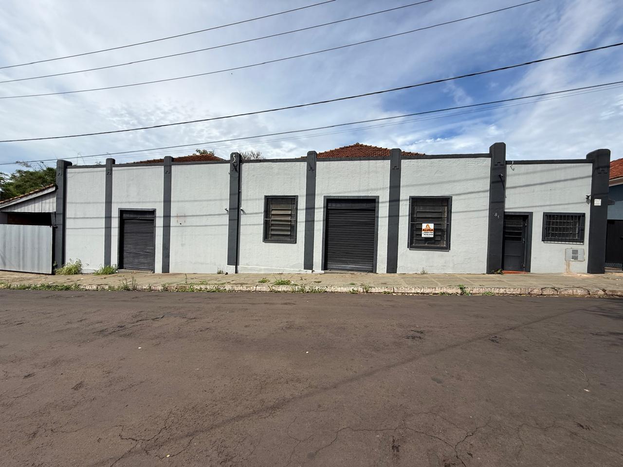 Barracão - Locação, Centro, Santa Cruz do Rio Pardo, SP