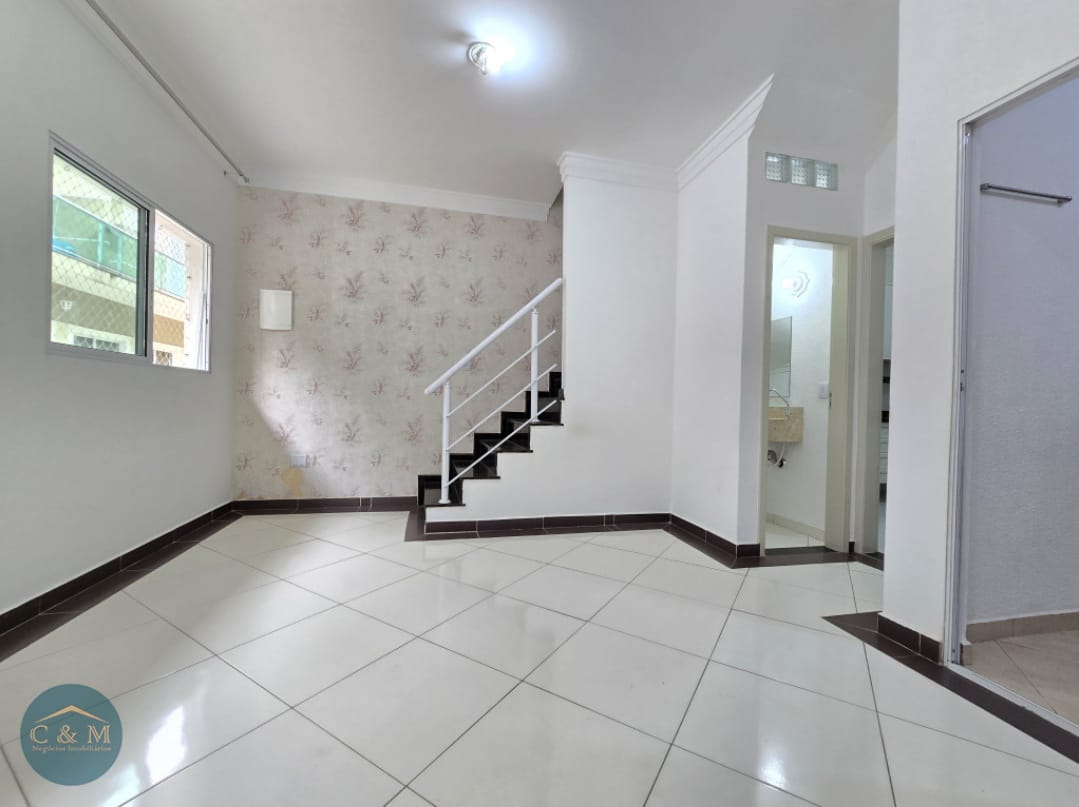 Casa em condomínio - Venda