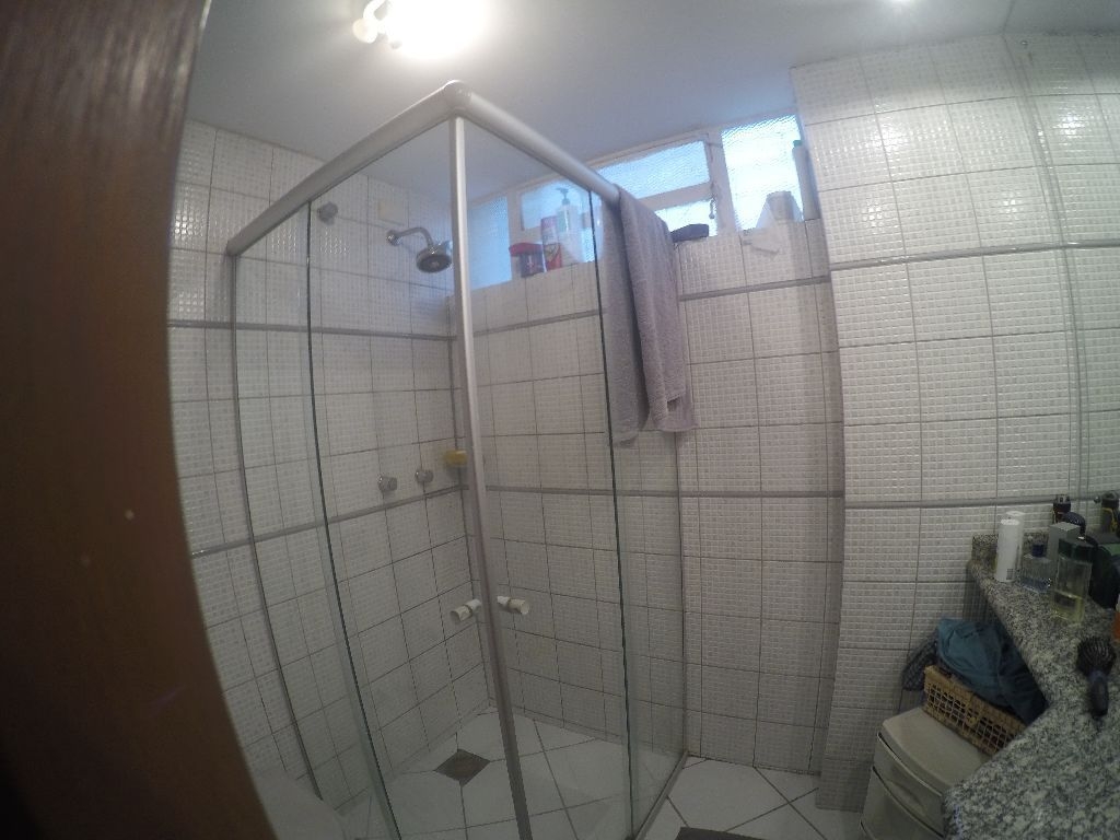 Casa 4 dormitórios 