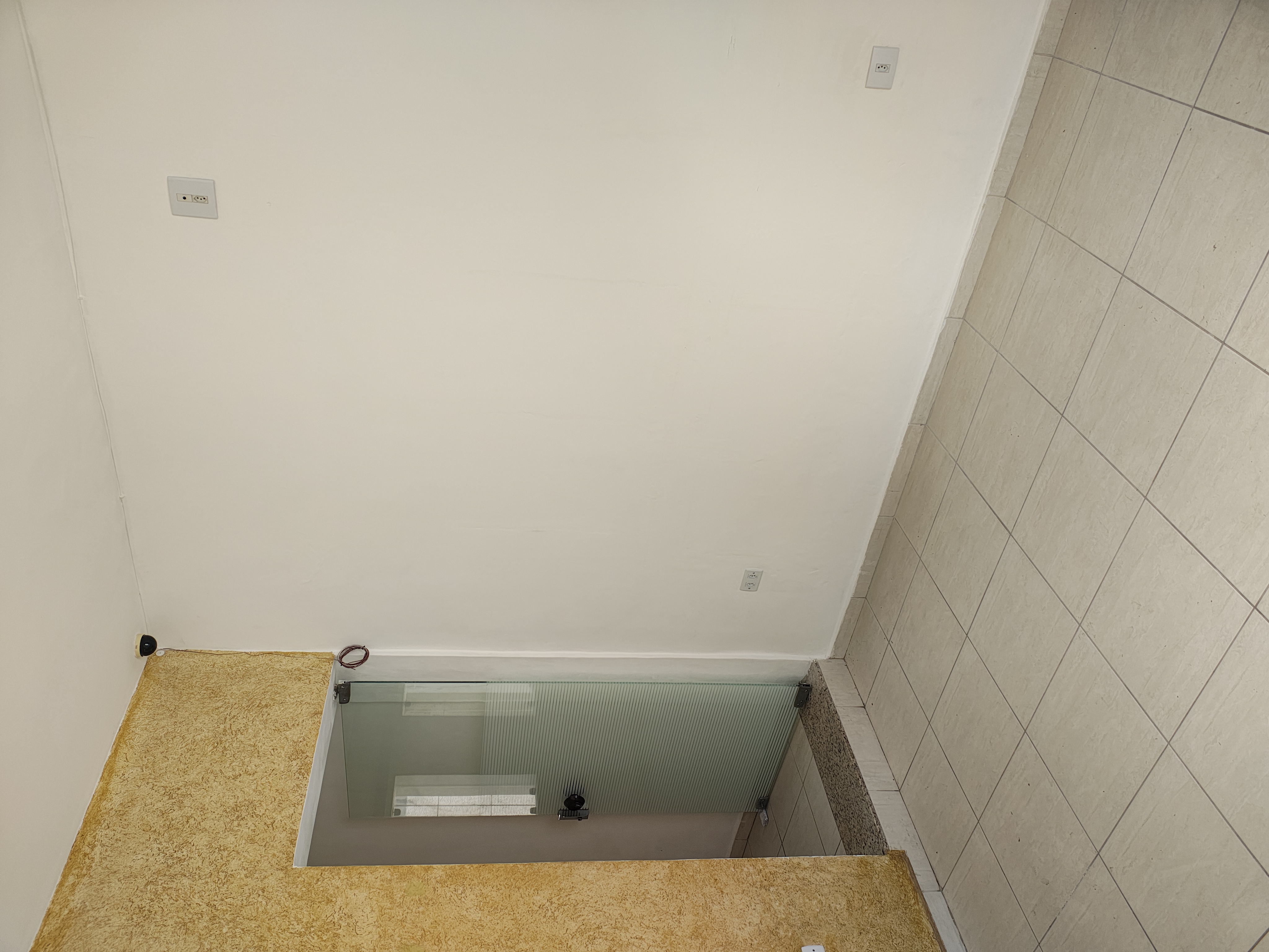 Sala comercial - Locação, Centro, Caraguatatuba, SP