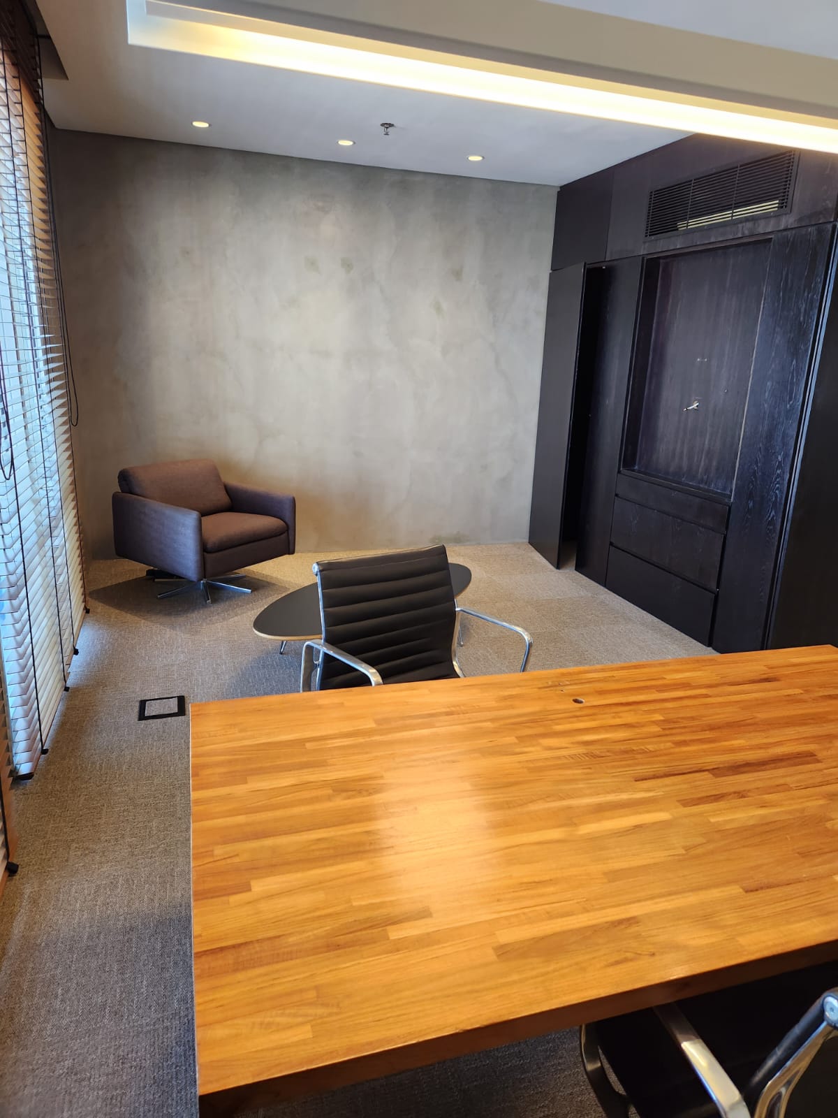 PINHEIROS /SESC /METRÔ FARIA LIMA- SALA COMERCIAL