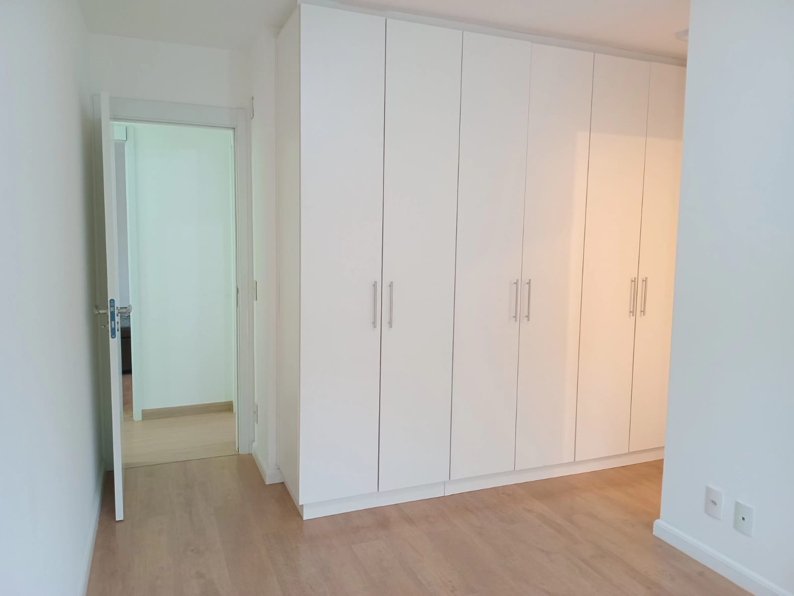  Av Pacaembu- - Memorial