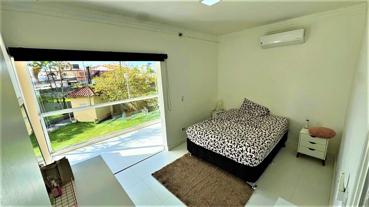 Elegante Apartamento no Pontal de Santa Marina em Caraguatatuba SP