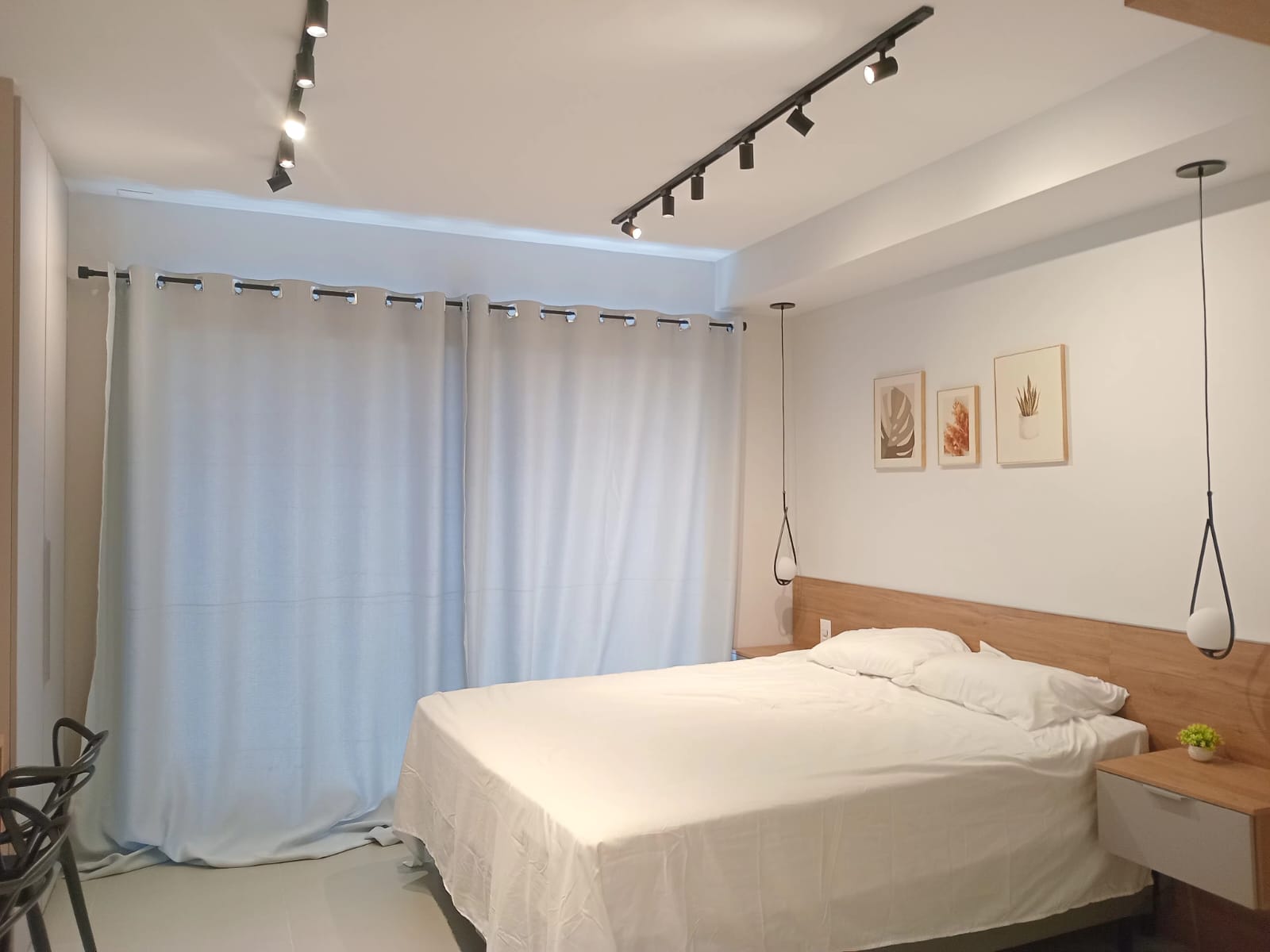 Apartamento Studio Mobiliado à Venda em Pinheiros
