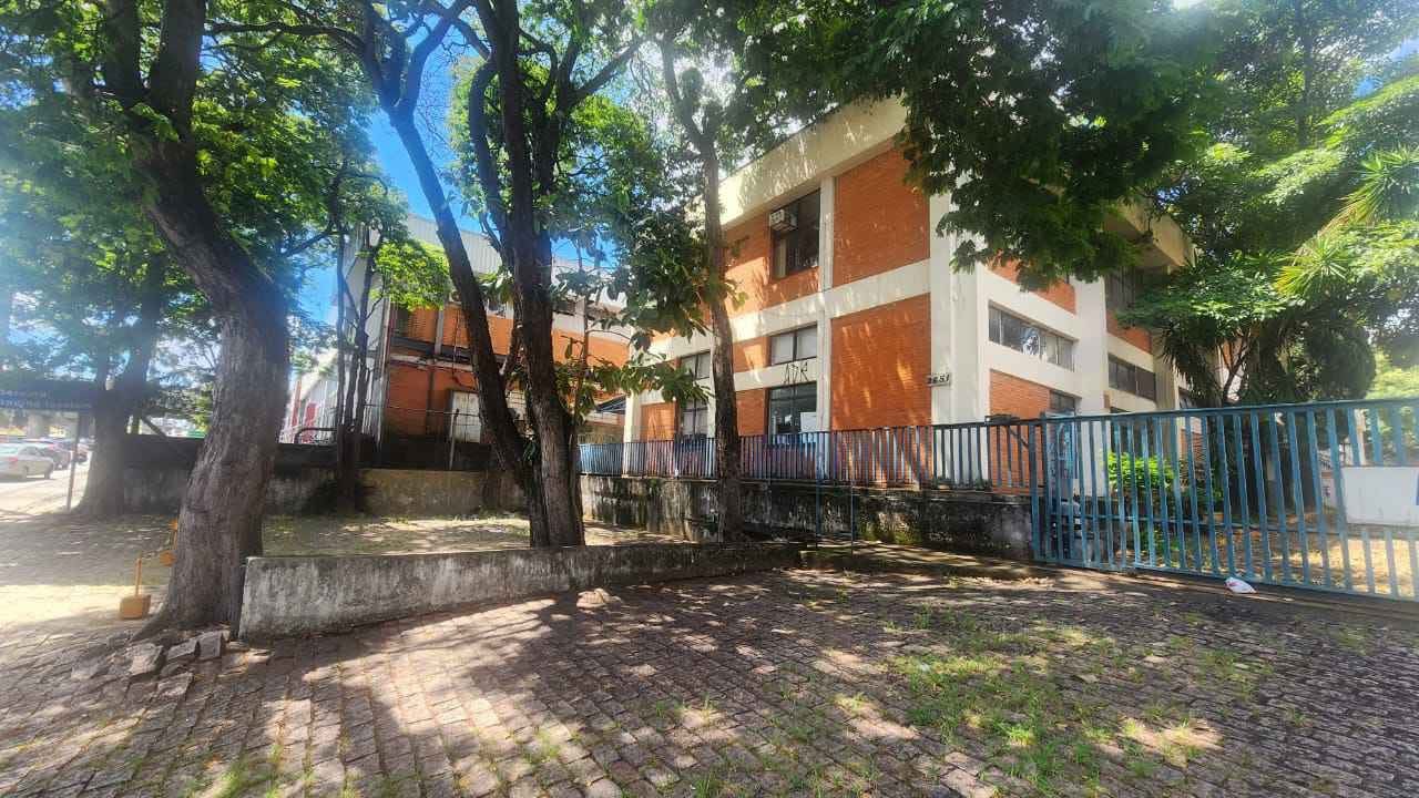 Vendo Prédio ou alugo Avenida das Amoreiras, 2651, Jardim Lago Campinas/ SP- AO LADO CAMPINAS SHOPPING