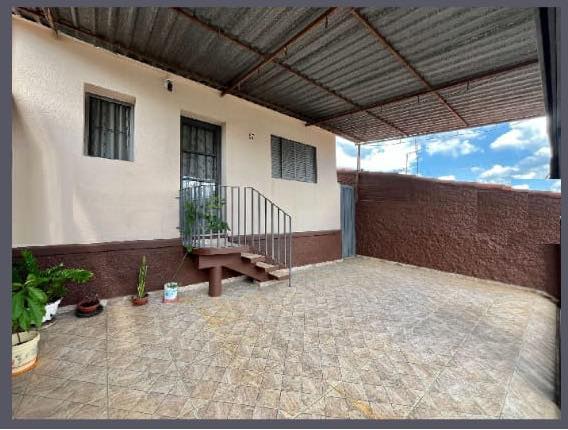 Vendo Casa/ Frente e Fundos 110m² Vila Marieta Campinas/ SP