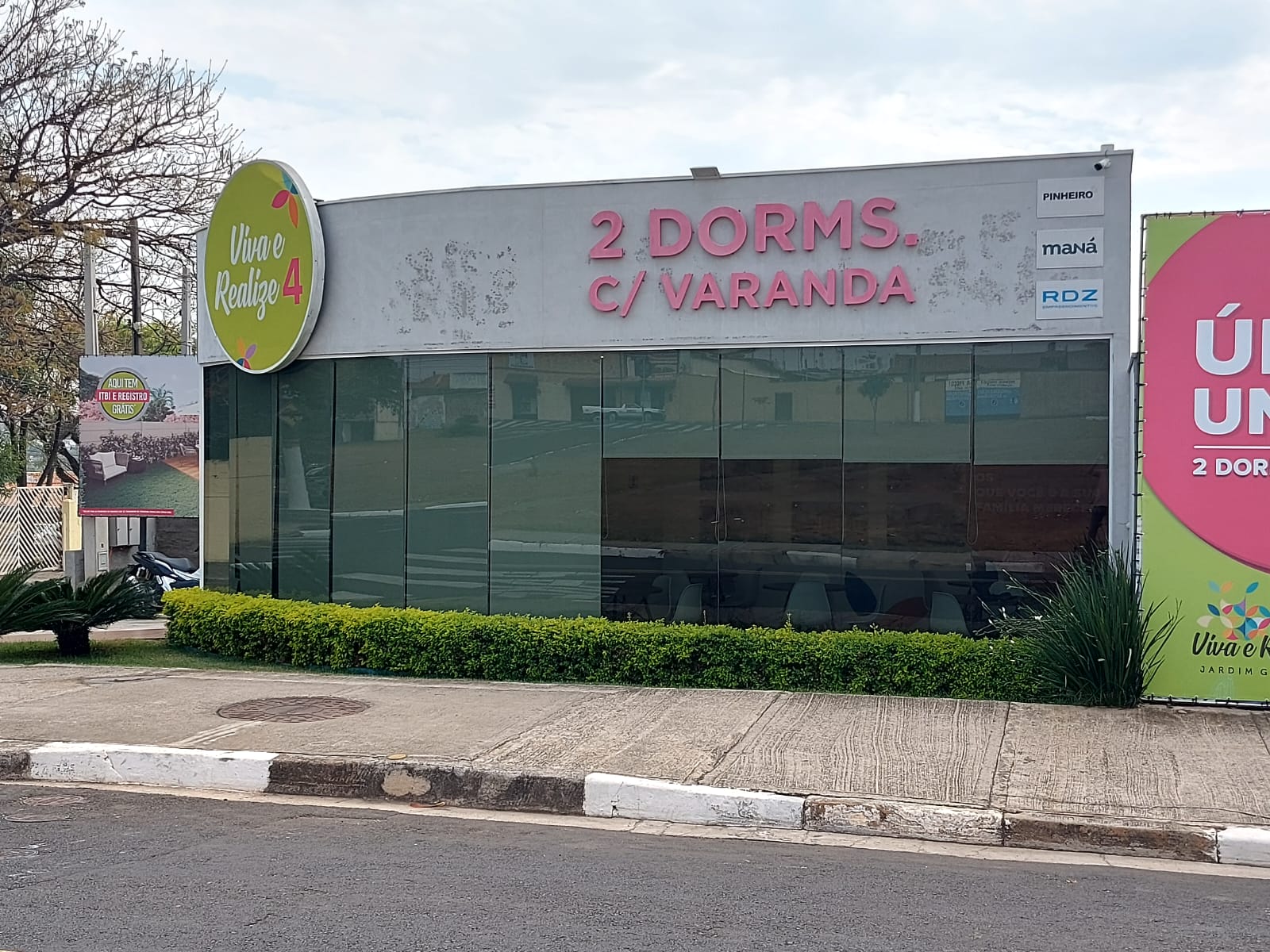 VENDO Casa comercial  e locação no Jardim Garcia/ CAMPINAS-SP