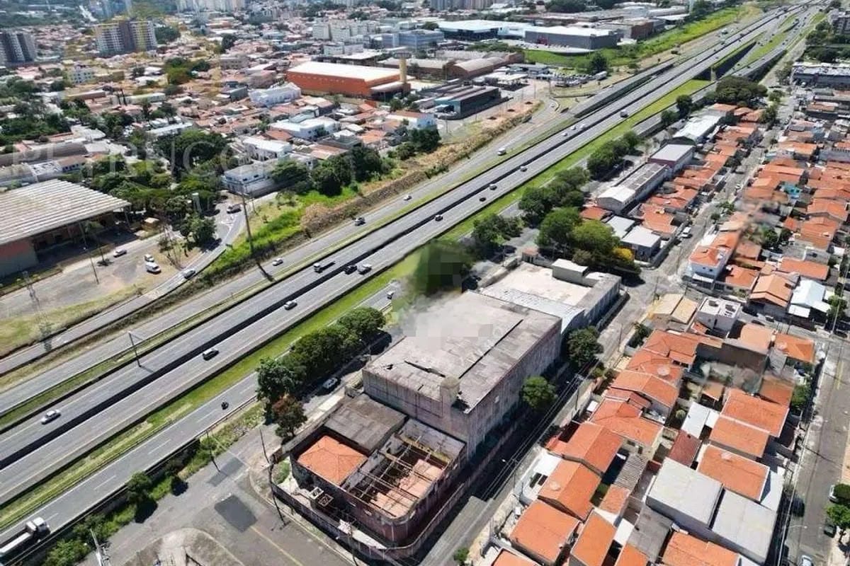Vendo GALPÃO 5.659.22m² QUADRA INTEIRA  - Cidade Jardim