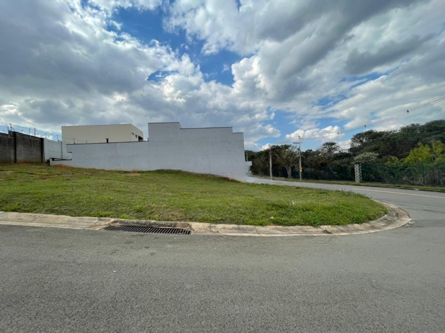 VENDO TERRENO DE ESQUINA 478m² - CONDOMÍNIO GENEVE - SWISS PARK - Campinas/SP - R$ 905.000