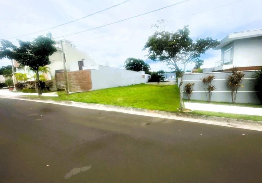 VENDO TERRENO 473,87m² - 12m DE FRENTE - LUGANO - Swiss Park - Campinas-SP - R$ 1.100.000