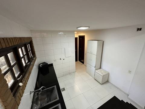 Casa alto padrão 4 quartos no Condomínio Ubá Itacoatiara - Niterói/RJ.