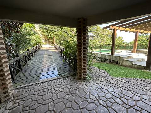 Casa alto padrão 4 quartos no Condomínio Ubá Itacoatiara - Niterói/RJ.