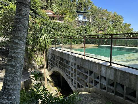Casa alto padrão 4 quartos no Condomínio Ubá Itacoatiara - Niterói/RJ.