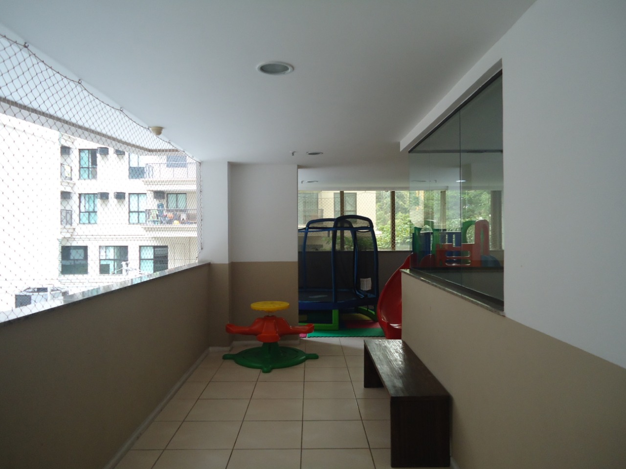 Apartamento 3 Quartos no Condomínio  Residencial Petra em Icaraí- Niterói-RJ.