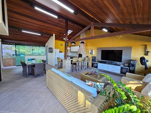 Casa no Condomínio Residencial Camboatá com 3 Quartos à venda, 275m² - Piratininga - Niterói - RJ