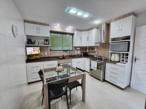 Casa no Condomínio Residencial Camboatá com 3 Quartos à venda, 275m² - Piratininga - Niterói - RJ