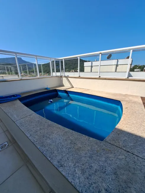 Cobertura com 3 Quartos e 3 Suítes à Venda Condomínio Praias Oceanicas, 225 m² por R$ 880.000 