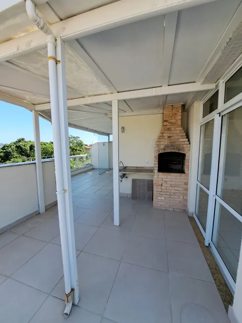 Cobertura com 3 Quartos e 3 Suítes à Venda Condomínio Praias Oceanicas, 225 m² por R$ 880.000 