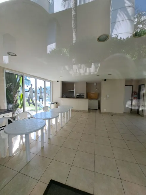 Cobertura com 3 Quartos e 3 Suítes à Venda Condomínio Praias Oceanicas, 225 m² por R$ 880.000 