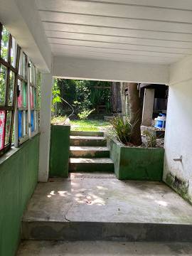 Casa 3 quartos sendo 1 suíte no Condomínio Residencial Camboatá em Piratininga - Niterói-RJ.