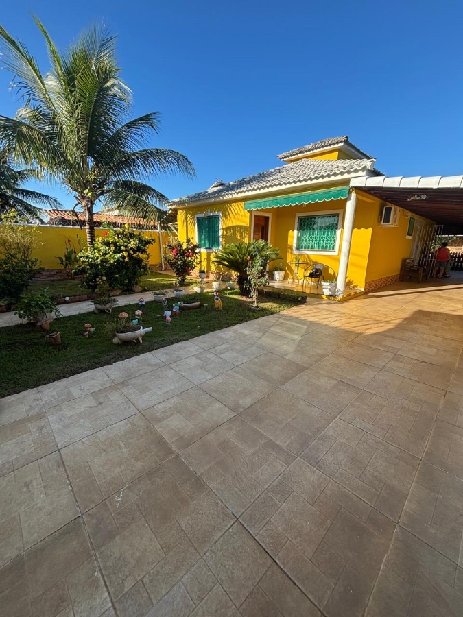 Casa 4 quartos sendo 1 suíte à venda no Jardim Atlântico Central (Itaipuaçu) em Maricá