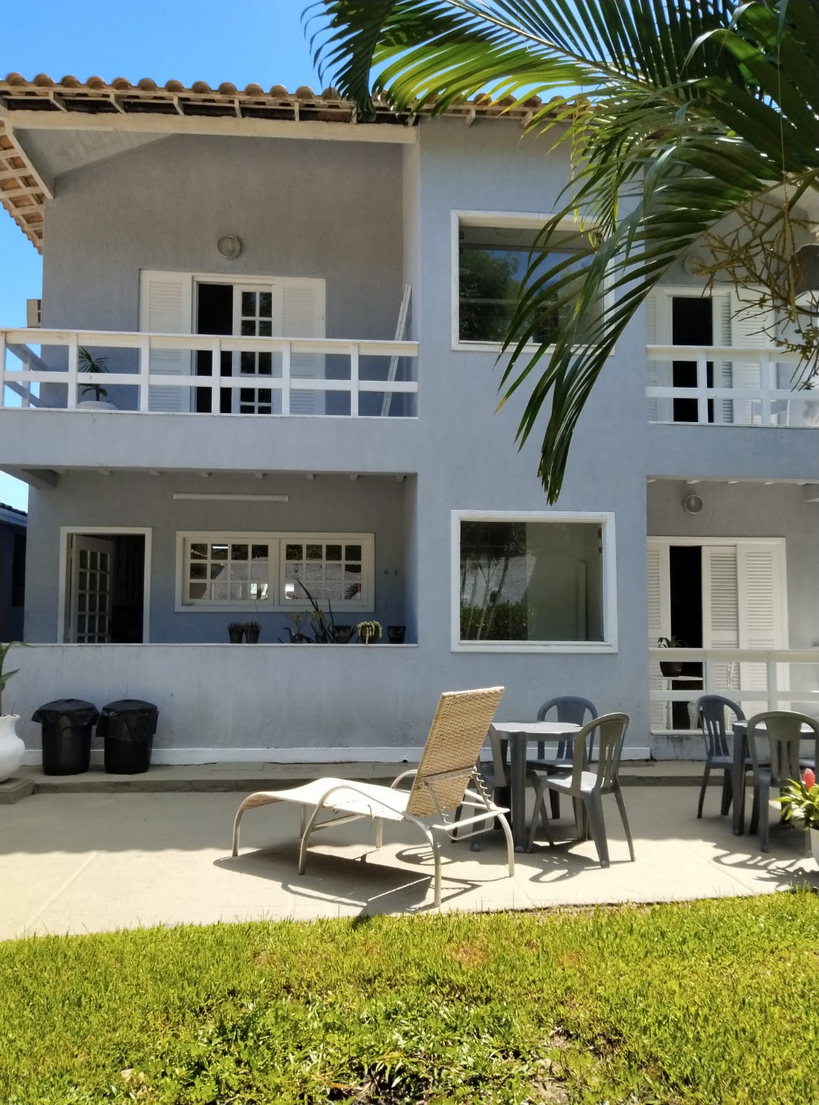 Casa Duplex  com  4 Quartos em Itaipu - Niterói - RJ.