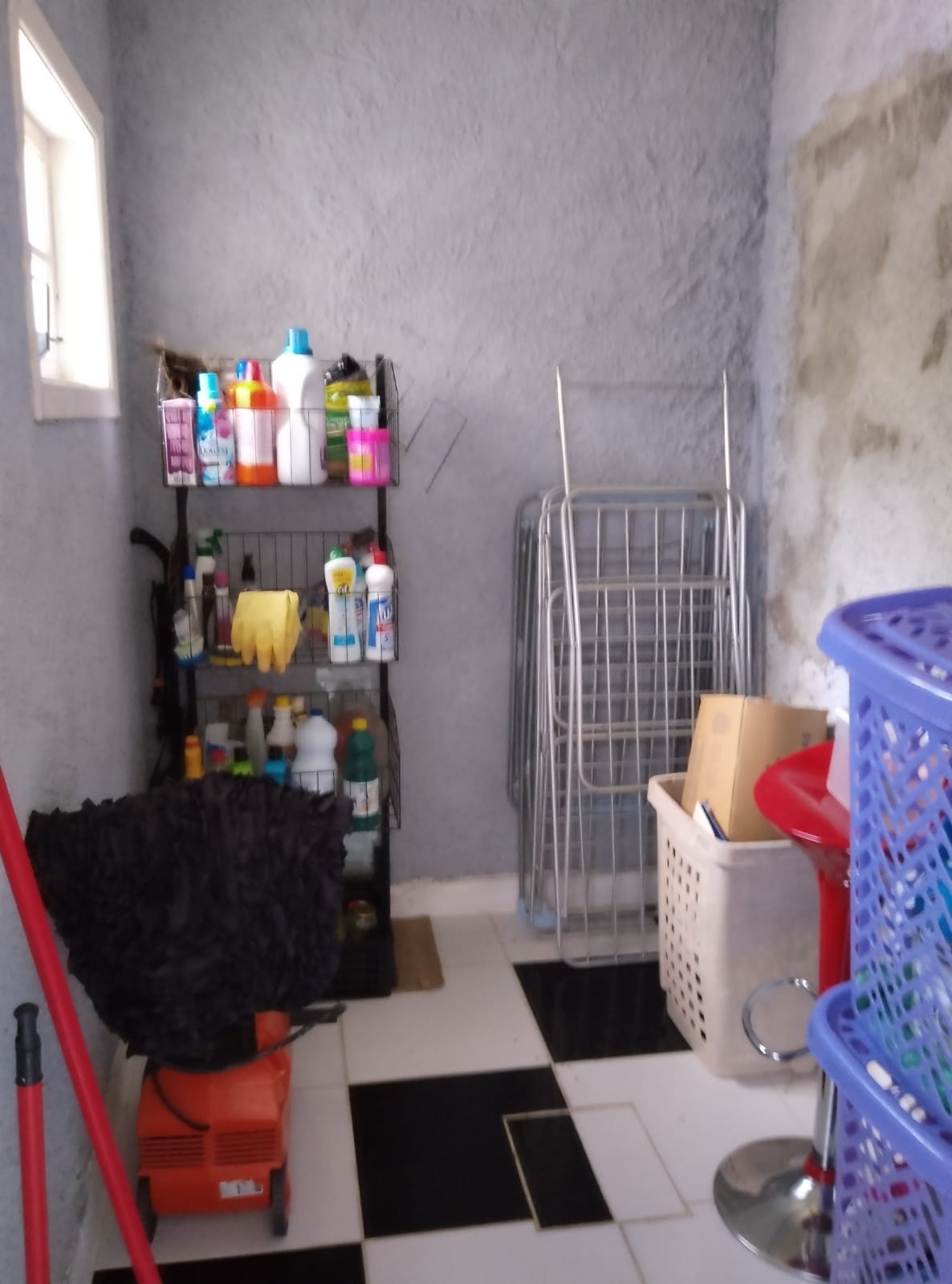 Casa Duplex  com  4 Quartos em Itaipu - Niterói - RJ.