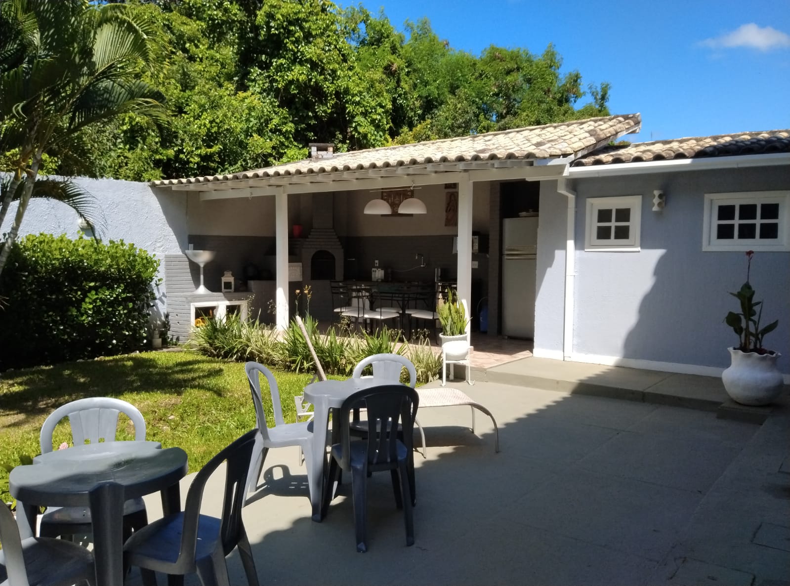 Casa Duplex  com  4 Quartos em Itaipu - Niterói - RJ.