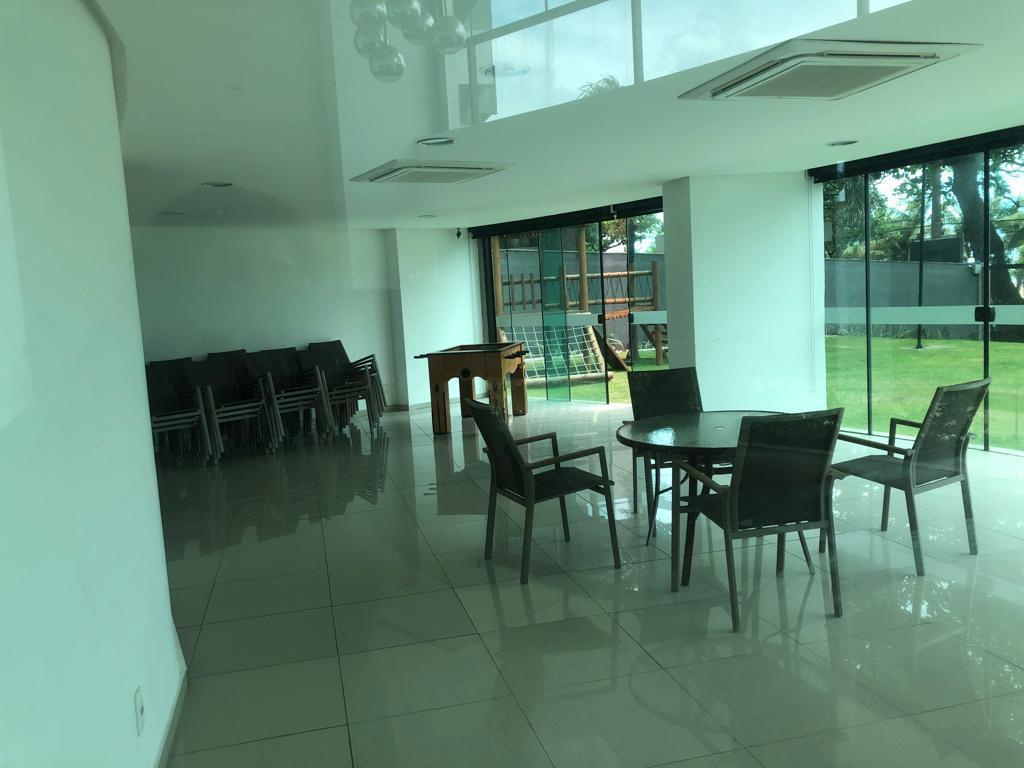 Apartamento 232m², 4 suítes e lazer completo em Boa Viagem. (Ref.:R2334772)