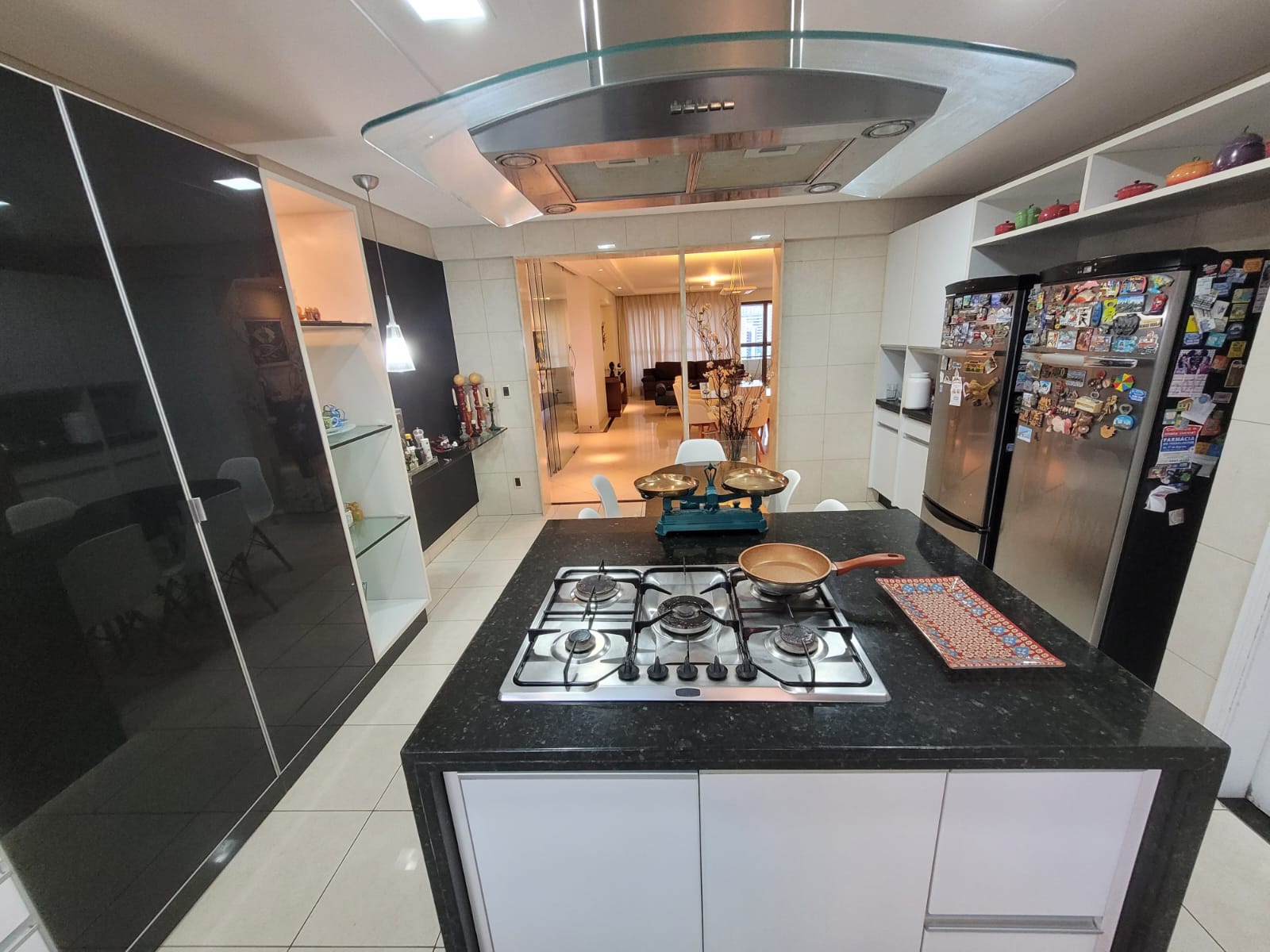Apartamento 290m², 4 suítes e lazer completo – Recife. (Ref.: R2030526)